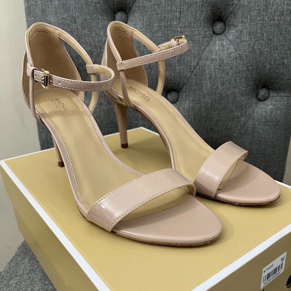 MICHAEL Michael Kors "Simone" patent leather sandals - Picture 2 of 7